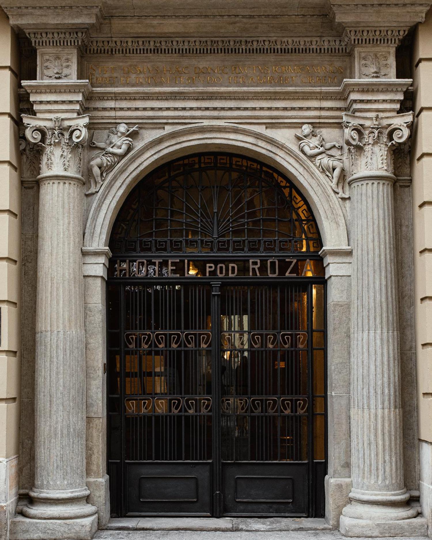 Hotel Pod Roza 크라쿠프 외부 사진