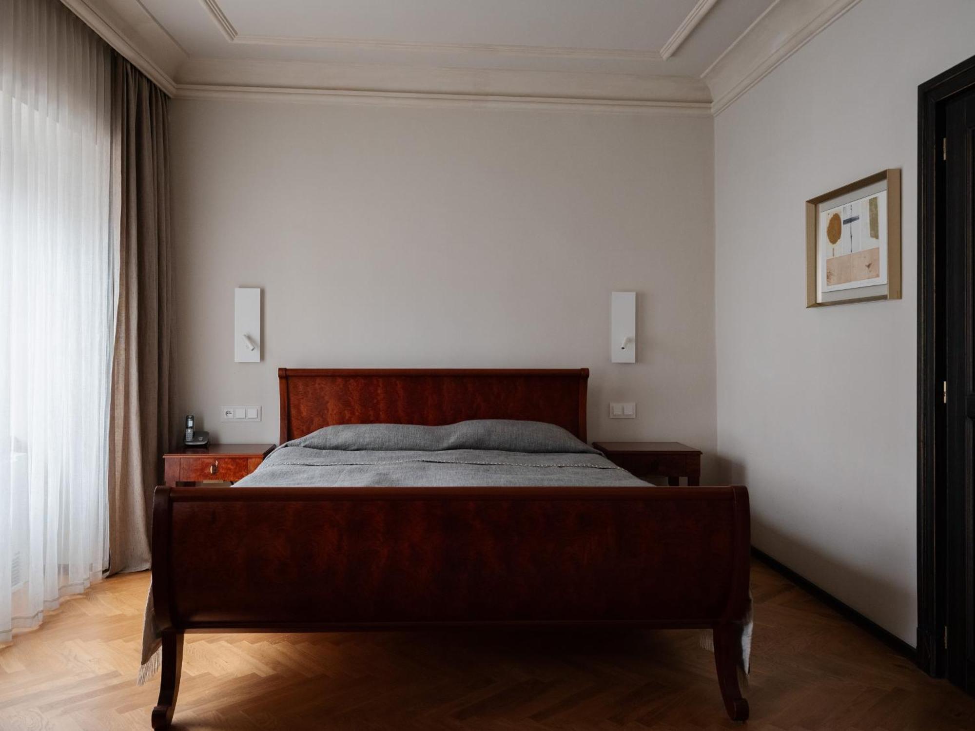 Hotel Pod Roza 크라쿠프 외부 사진 A bedroom